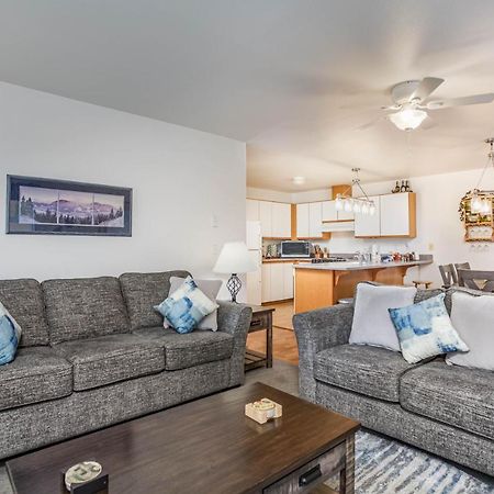 Walk To Downtown * 6 Guests * Pets * A/C! * No Stairs! Apartman Leavenworth Kültér fotó