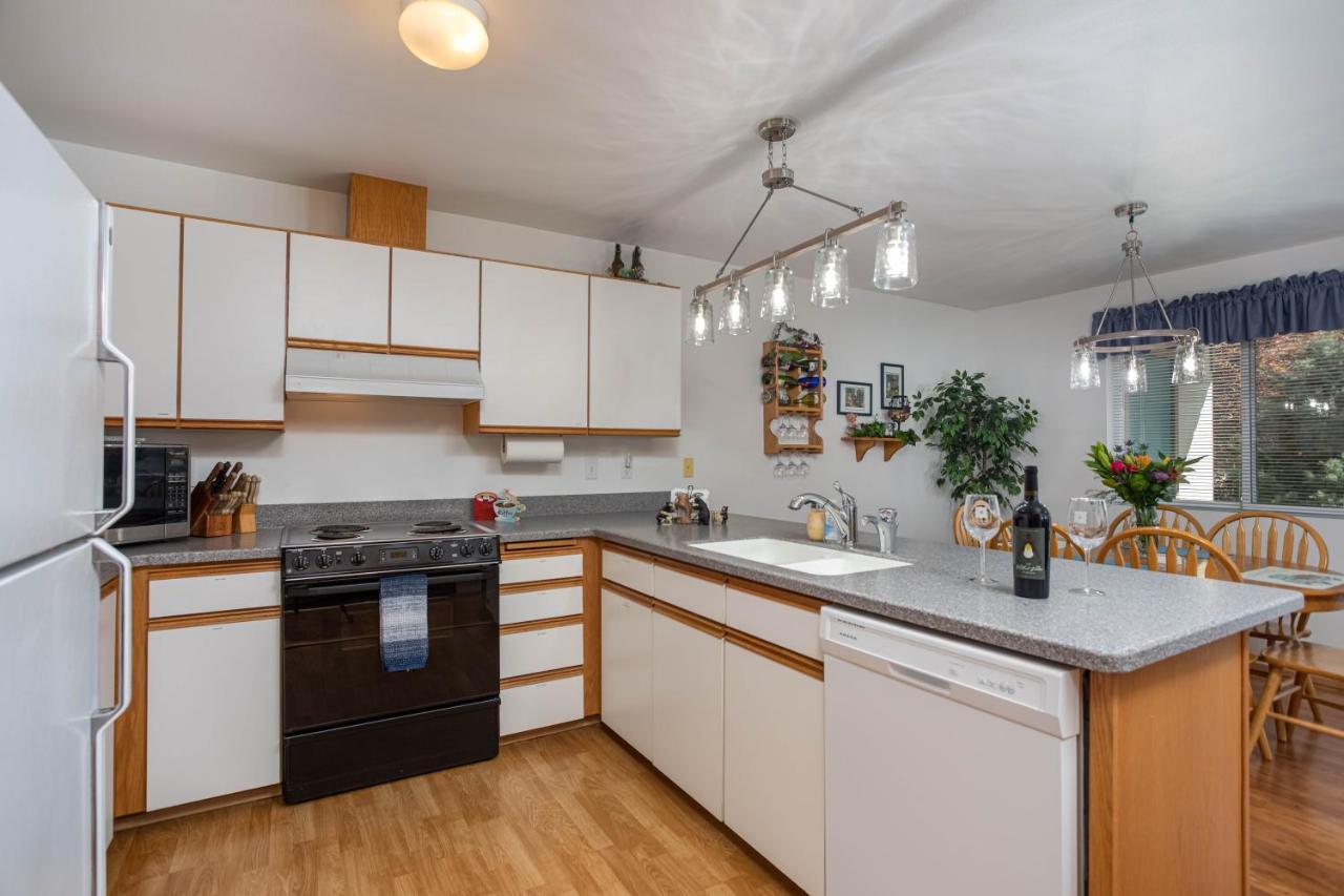 Walk To Downtown * 6 Guests * Pets * A/C! * No Stairs! Apartman Leavenworth Kültér fotó
