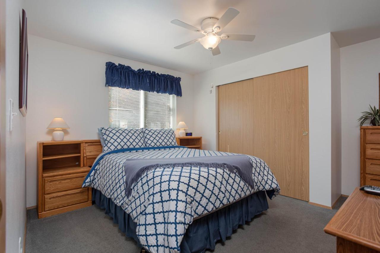 Walk To Downtown * 6 Guests * Pets * A/C! * No Stairs! Apartman Leavenworth Kültér fotó